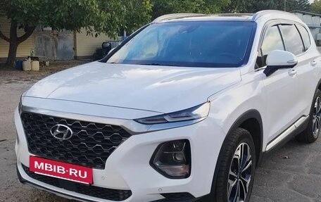 Hyundai Santa Fe IV, 2019 год, 3 500 000 рублей, 2 фотография