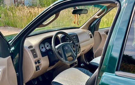 Ford Escape II, 2001 год, 399 999 рублей, 25 фотография