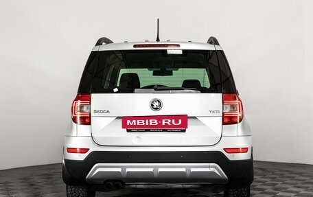 Skoda Yeti I рестайлинг, 2015 год, 1 499 000 рублей, 6 фотография