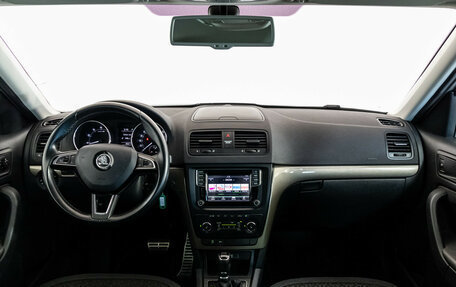Skoda Yeti I рестайлинг, 2015 год, 1 499 000 рублей, 10 фотография