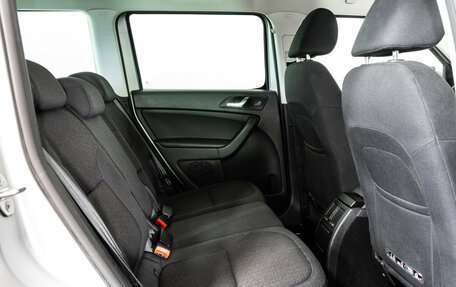 Skoda Yeti I рестайлинг, 2015 год, 1 499 000 рублей, 22 фотография
