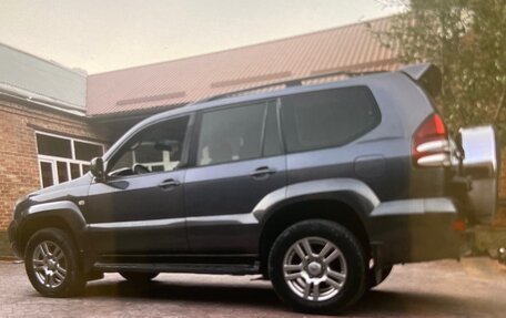 Toyota Land Cruiser Prado 120 рестайлинг, 2006 год, 1 700 рублей, 2 фотография