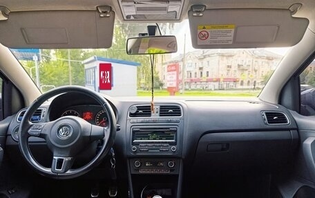 Volkswagen Polo VI (EU Market), 2012 год, 750 000 рублей, 10 фотография