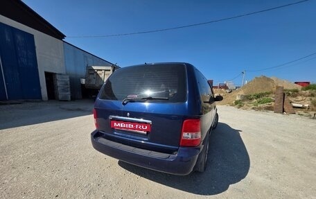 KIA Carnival III, 2004 год, 450 000 рублей, 5 фотография