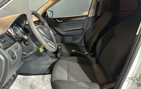Skoda Rapid I, 2017 год, 1 150 000 рублей, 7 фотография