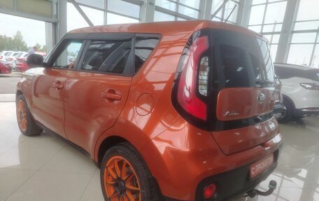 KIA Soul II рестайлинг, 2017 год, 1 299 000 рублей, 3 фотография