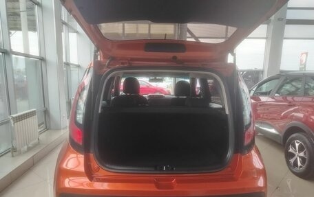 KIA Soul II рестайлинг, 2017 год, 1 299 000 рублей, 8 фотография