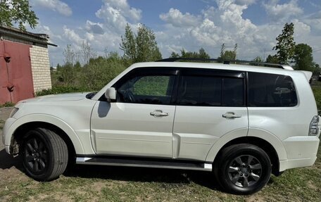 Mitsubishi Pajero IV, 2014 год, 2 750 000 рублей, 9 фотография