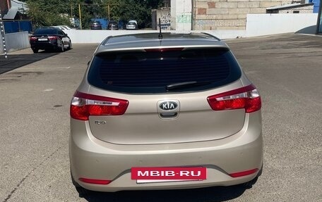 KIA Rio III рестайлинг, 2013 год, 1 100 000 рублей, 2 фотография
