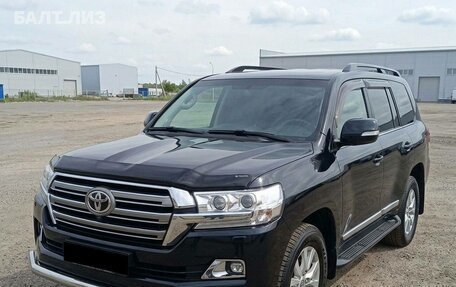 Toyota Land Cruiser 200, 2019 год, 6 189 000 рублей, 1 фотография