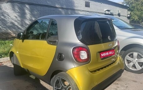 Smart Fortwo III, 2018 год, 1 670 000 рублей, 1 фотография
