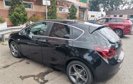 Opel Astra J, 2012 год, 650 000 рублей, 8 фотография