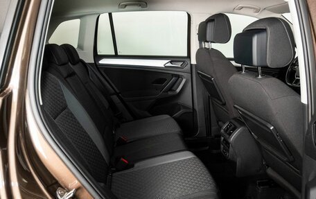 Volkswagen Tiguan II, 2020 год, 2 888 000 рублей, 8 фотография