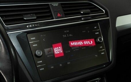 Volkswagen Tiguan II, 2020 год, 2 888 000 рублей, 10 фотография