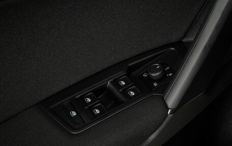 Volkswagen Tiguan II, 2020 год, 2 888 000 рублей, 14 фотография