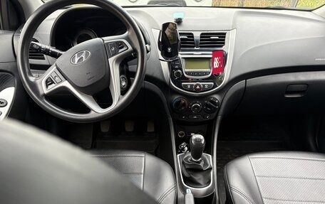 Hyundai Solaris II рестайлинг, 2014 год, 999 000 рублей, 7 фотография