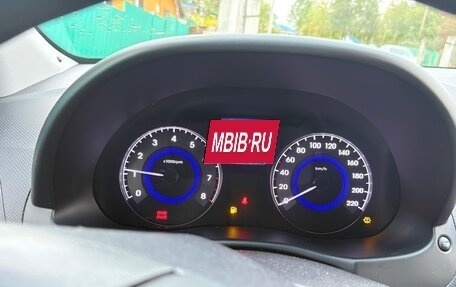 Hyundai Solaris II рестайлинг, 2014 год, 999 000 рублей, 13 фотография