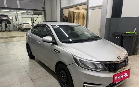 KIA Rio III рестайлинг, 2015 год, 750 000 рублей, 4 фотография