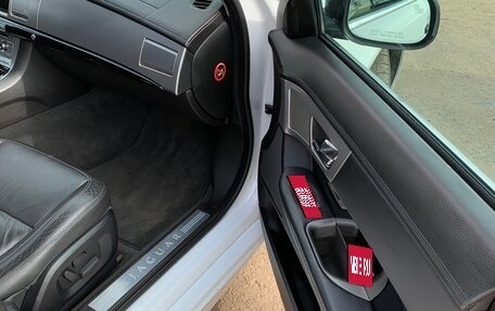 Jaguar XF I рестайлинг, 2011 год, 1 800 000 рублей, 12 фотография