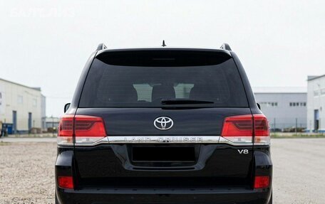 Toyota Land Cruiser 200, 2019 год, 6 189 000 рублей, 3 фотография