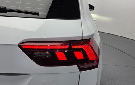 Volkswagen Tiguan II, 2023 год, 3 470 000 рублей, 6 фотография