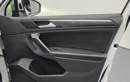 Volkswagen Tiguan II, 2023 год, 3 470 000 рублей, 20 фотография