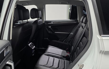 Volkswagen Tiguan II, 2023 год, 3 470 000 рублей, 22 фотография