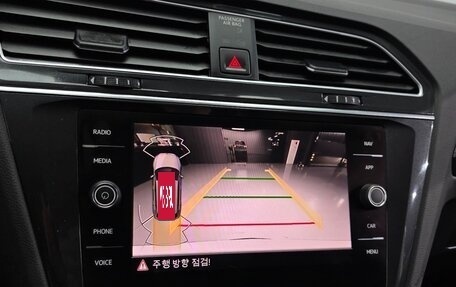Volkswagen Tiguan II, 2023 год, 3 470 000 рублей, 16 фотография