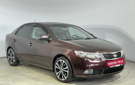 KIA Cerato III, 2010 год, 649 000 рублей, 3 фотография