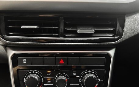 Volkswagen T-Cross I, 2023 год, 1 240 000 рублей, 13 фотография