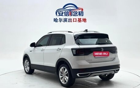 Volkswagen T-Cross I, 2023 год, 1 240 000 рублей, 5 фотография
