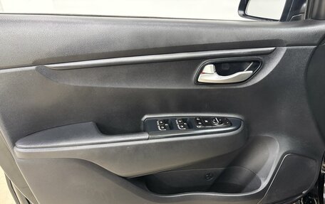 KIA Rio IV, 2019 год, 1 580 000 рублей, 10 фотография