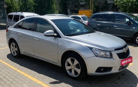 Chevrolet Cruze II, 2011 год, 620 000 рублей, 4 фотография
