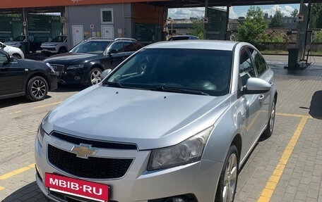 Chevrolet Cruze II, 2011 год, 620 000 рублей, 5 фотография