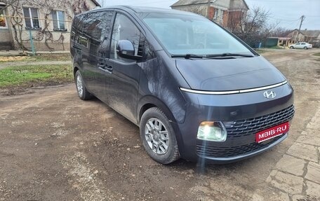 Hyundai Staria, 2022 год, 4 550 000 рублей, 1 фотография