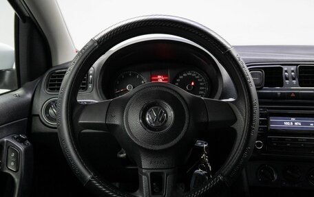 Volkswagen Polo VI (EU Market), 2014 год, 600 000 рублей, 18 фотография