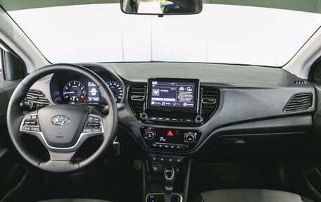 Hyundai Solaris II рестайлинг, 2020 год, 1 300 000 рублей, 14 фотография