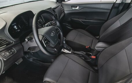Hyundai Solaris II рестайлинг, 2020 год, 1 300 000 рублей, 10 фотография