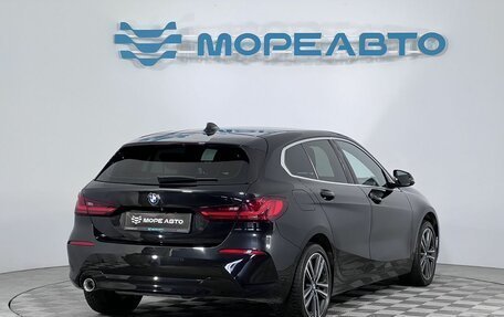 BMW 1 серия, 2020 год, 2 100 000 рублей, 5 фотография