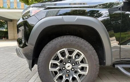 Chevrolet Colorado, 2024 год, 6 000 039 рублей, 5 фотография