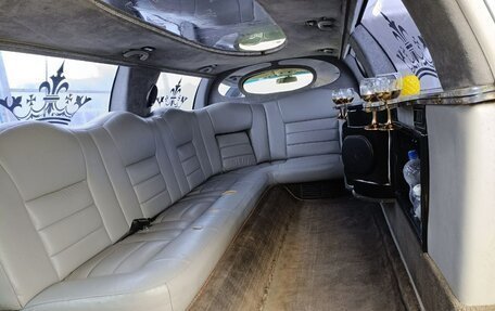 Lincoln Town Car III рестайлинг, 1999 год, 350 000 рублей, 8 фотография