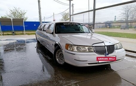 Lincoln Town Car III рестайлинг, 1999 год, 350 000 рублей, 13 фотография