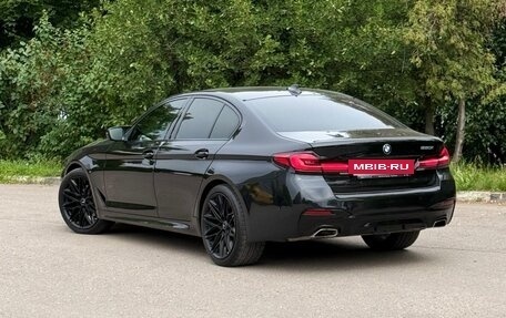 BMW 5 серия, 2021 год, 3 880 000 рублей, 4 фотография