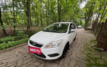 Ford Focus II рестайлинг, 2011 год, 670 000 рублей, 2 фотография