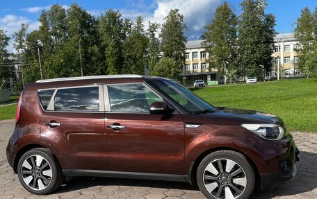 KIA Soul II рестайлинг, 2017 год, 1 550 000 рублей, 3 фотография