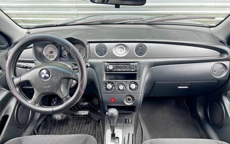 Mitsubishi Outlander III рестайлинг 3, 2006 год, 395 000 рублей, 9 фотография