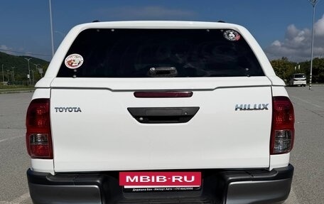 Toyota Hilux VIII, 2019 год, 3 500 000 рублей, 7 фотография