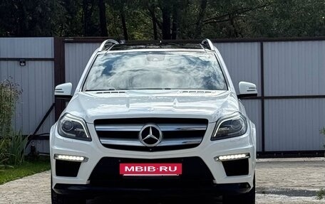 Mercedes-Benz GL-Класс, 2014 год, 3 200 000 рублей, 24 фотография