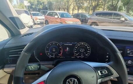 Volkswagen Touareg III, 2020 год, 5 200 000 рублей, 10 фотография
