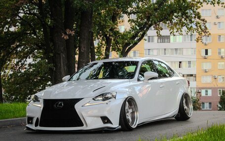 Lexus IS III, 2014 год, 2 700 000 рублей, 3 фотография